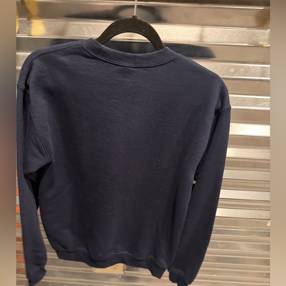Midwest Crew Neck NWT woman’s size Small - Picture 4 of 4